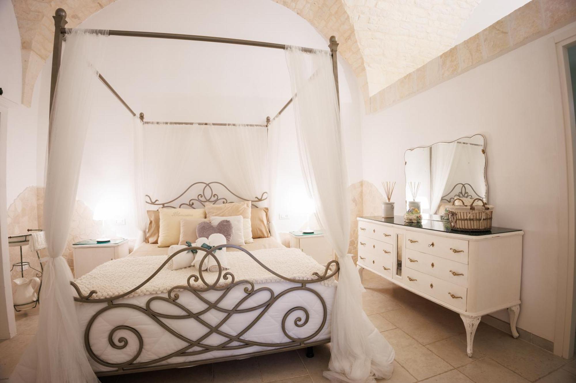 Un Giorno Bellissimo Suite & Spa Martina Franca Eksteriør billede